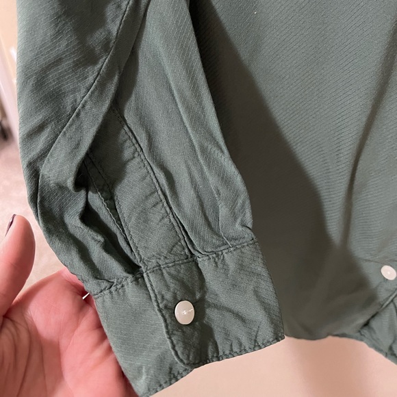 Old Navy Utility Button-Down - Picture 4 of 5